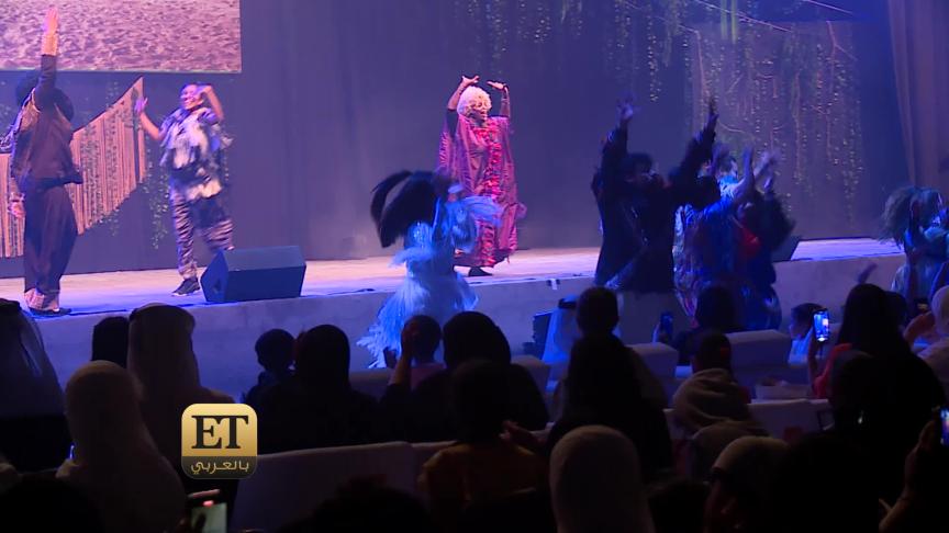 ETO05257_Kawalis masrahiyat Zeitoura 