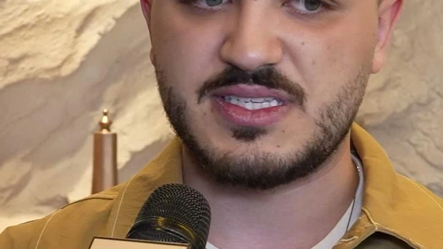 مشاعر عصام النجار تتحول الى أغاني