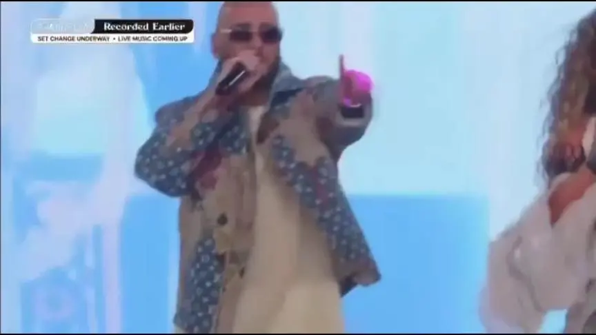 مساري و اليانا من حفل كوتشيلا