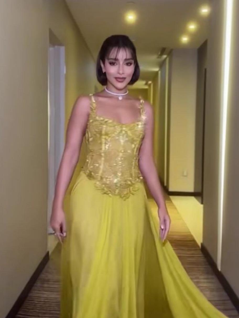 بلقيس بفستان كورسيه مطرّز  ومجوهرات ميسيكا الماسية