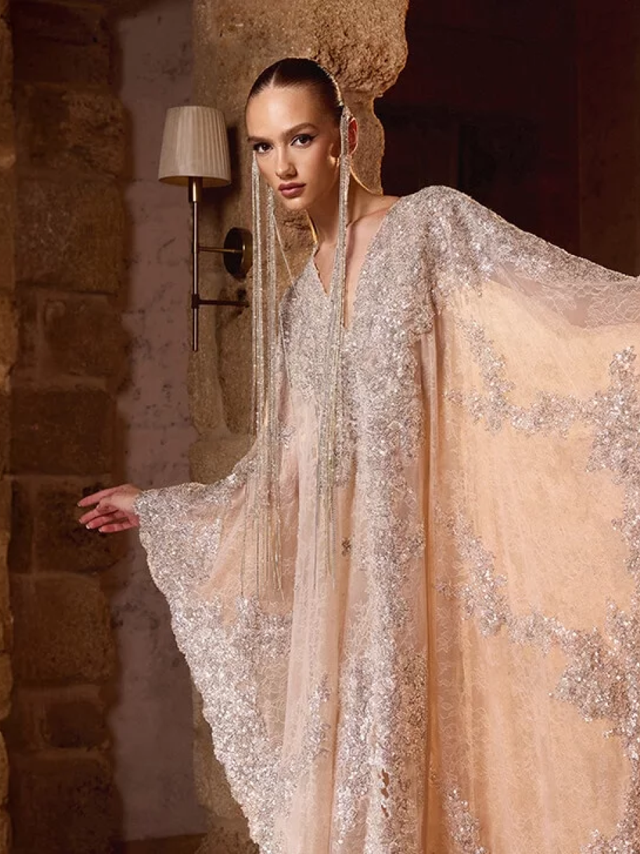 قفاطين طوني ورد رمضان 2026: رفاهية هادئة