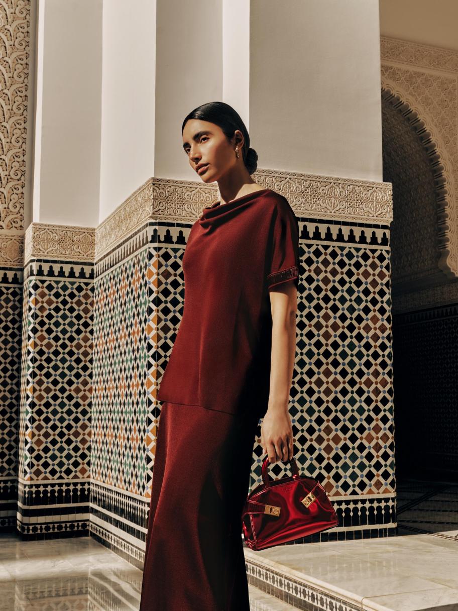 إطلالات رمضانية مستوحاة من الضوء والصمت مع فيراغامو