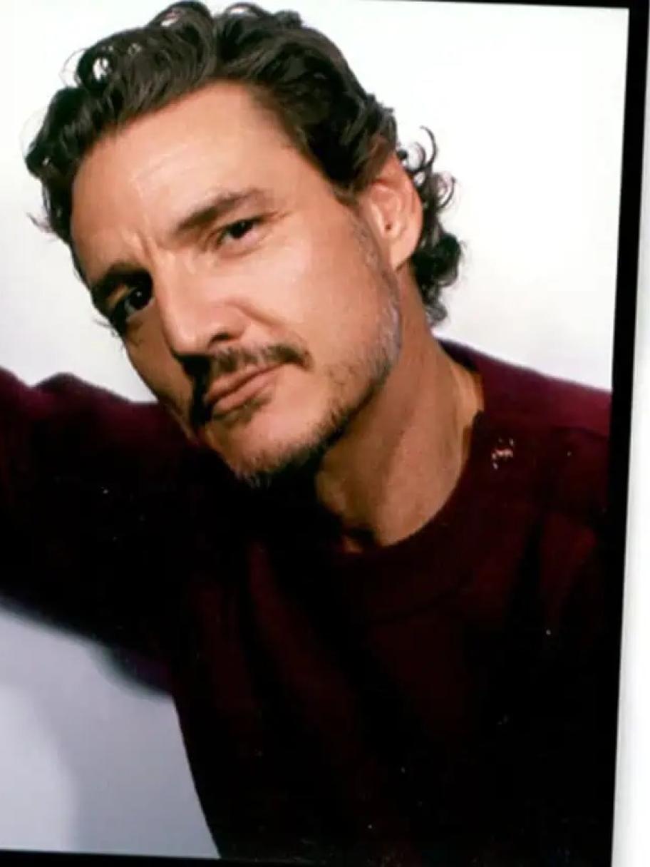 شانيل تختار بيدرو باسكال سفير جديد للدار - الصورة من حساب شانيل