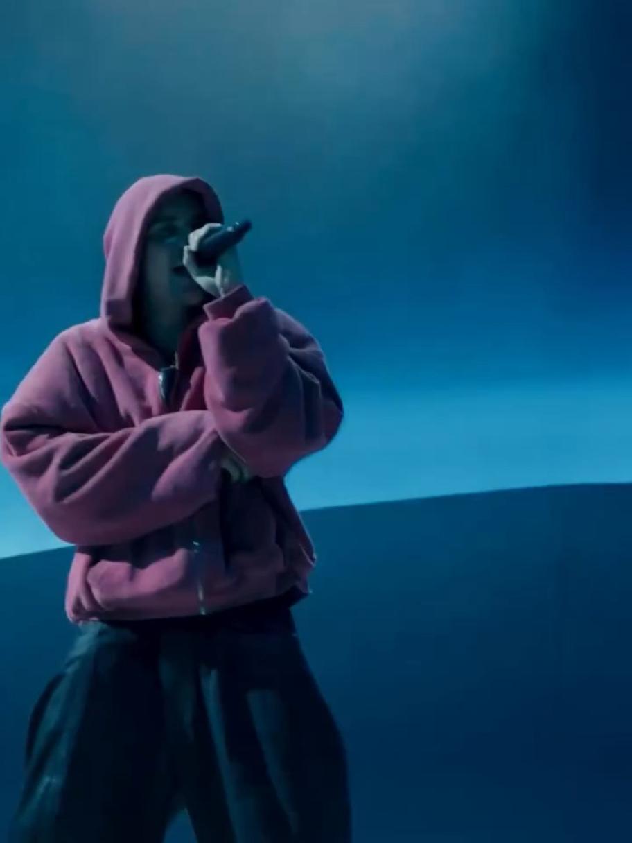 جاستن بيبر بتصميم Grills من الماس من Gabby Elan Jewelry