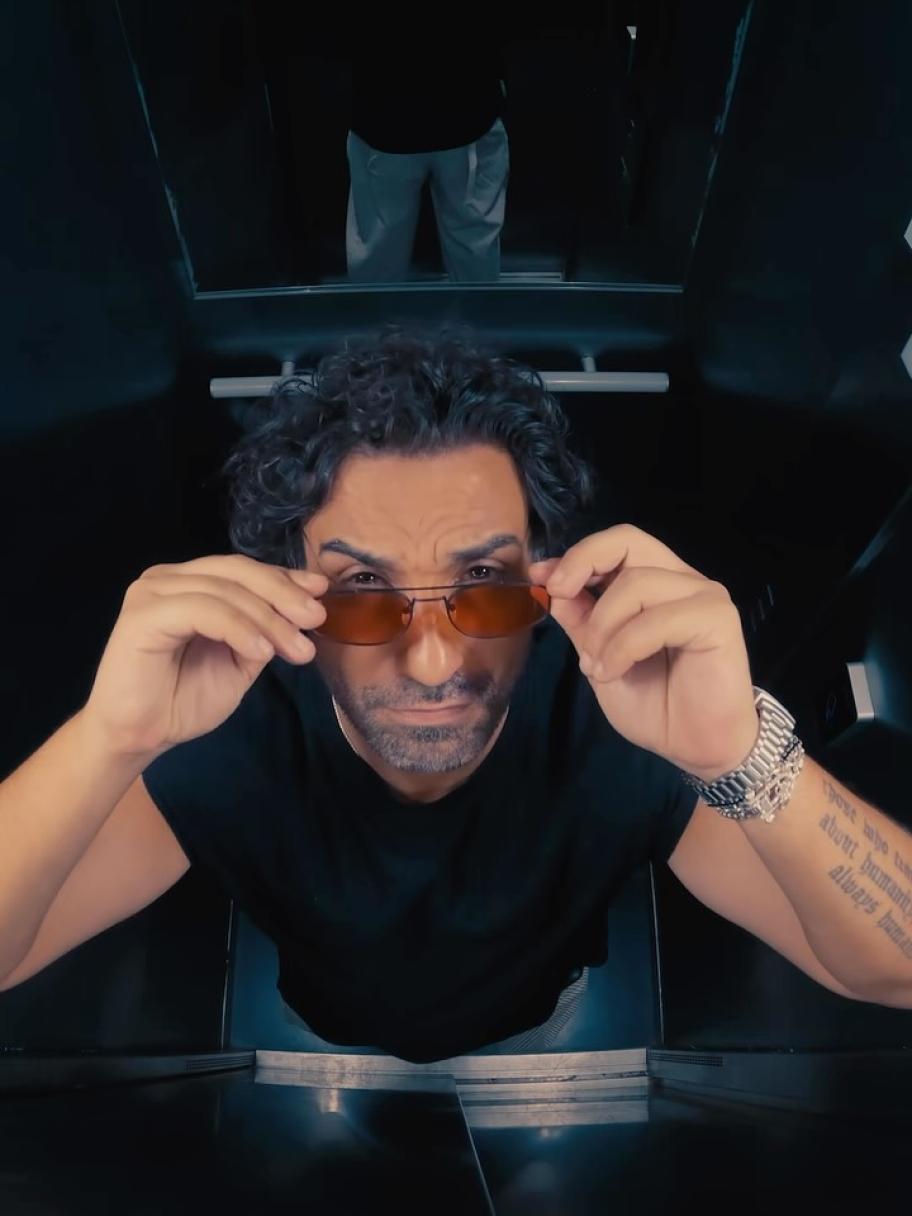 أحمد فهمي يطلق علامة النظارات EXI بأكثر من 100 تصميم