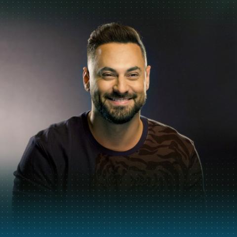 هادي أسود