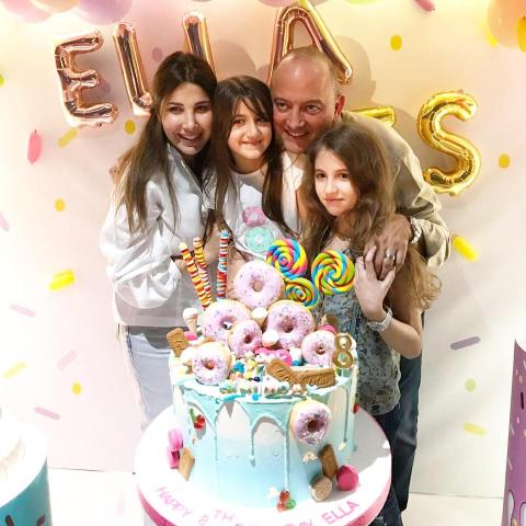 "النجوم مع ابنائهم"