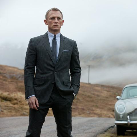 جيمس بوند - الصورة من تويتر @jamesbond