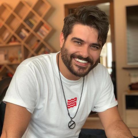 ناصيف زيتون