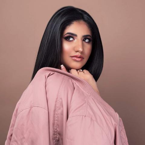Noor Stars Facebook نور ستارز