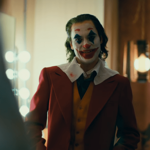 ٨ دقائق تصفيق للجوكر