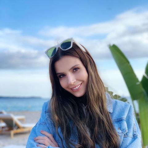 خديجة شنديل - صورة من إنستغرام @haticesendil