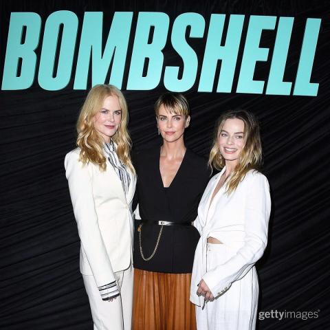 تشارليز ثيرون تتوسط نيكول كيدمان ومارغوت روبي في العرض الأول لـBombshell -انستغرام @gettyentertaiment