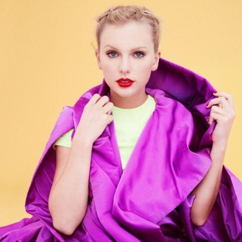 تايلور سويفت - إنستغرام @taylorswift