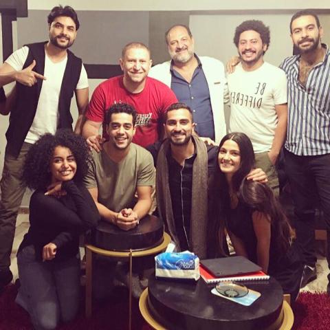 أبطال فيلم شريط 6