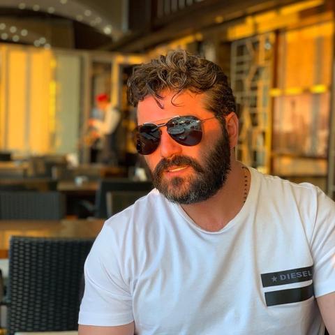 يزن السيد