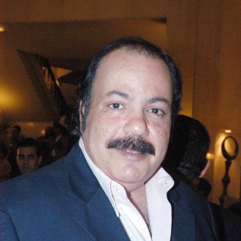وفاة الفنان طلعت زكريا