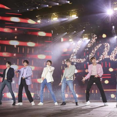فرقة BTS تنهي جولتها العالمية - upi.com