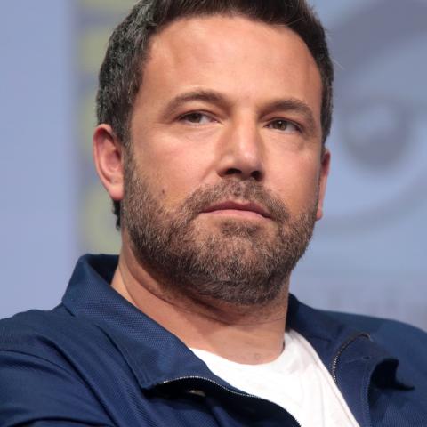 هل عاد بن أفليك إلى الادمان على الكحول؟