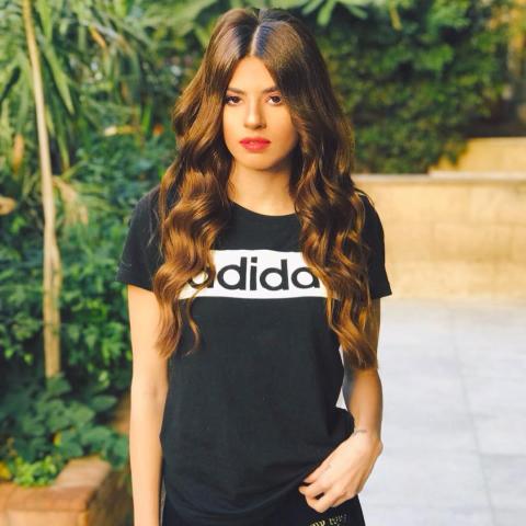 ملك عوض -إنستقرام- @malakawadd