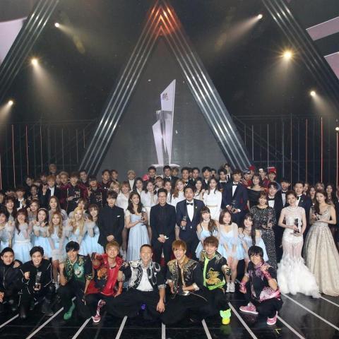 الفائزون بحفل توزيع جوائز الفنان الآسيوي AAA