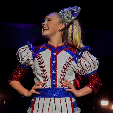 جوجو سيوا - إنستغرام @itsjojosiwa