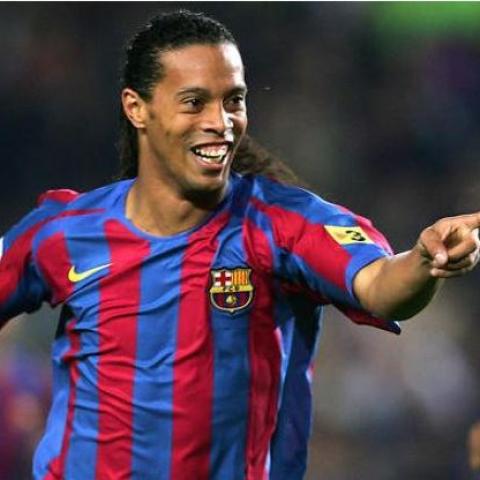 رونالدينيو - صورة من رويترز