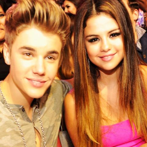 سيلينا غوميز وجاستن بيبر - صورة من Getty Images