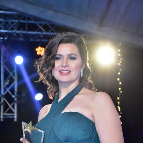 يسرا اللوزي