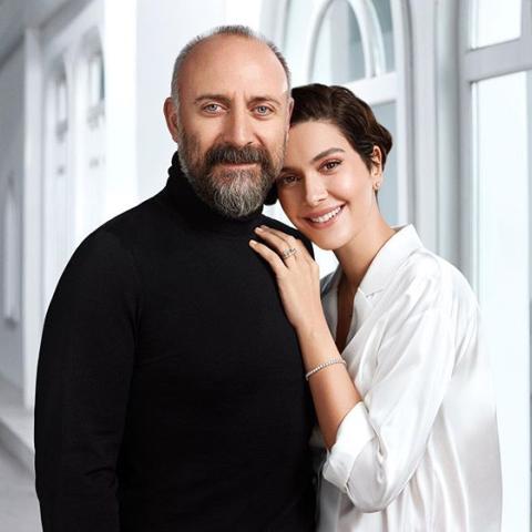 Halit Ergenc يستعد لإستقبال مولده الجديد  - إنستغرام @berguzarkorel