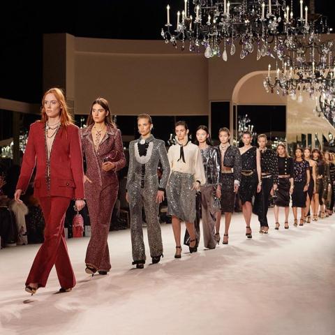 عرض أزياء شانيل في باريس - صورة من إنستغرام @chanelofficial