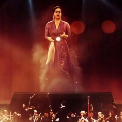 أم كلثوم على مسرح دبي أوبرا