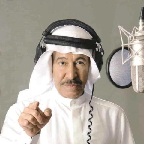 عبد الكريم عبد القادر يعود من رحلة العلاج إلى الكويت