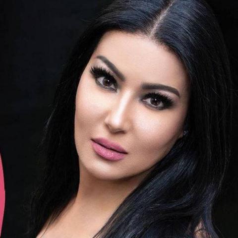 سمية الخشاب