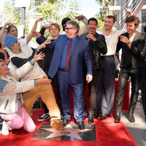 من صاحب نجمة 2668 على الWalk of Fame في هوليوود؟