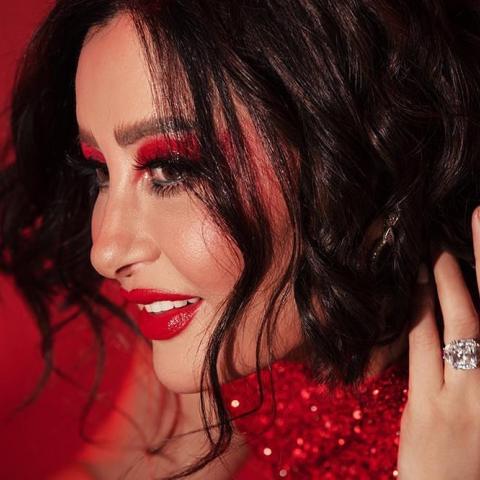 لطيفة &quot;أقوى وحدة&quot;