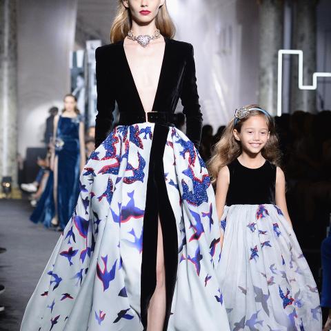 ايلي صعب يدخل عالم الأطفال: صورة من تصاميم ايلي صعب