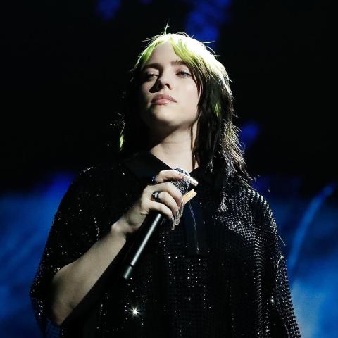 بيللي أيليش - انستغرام @brits