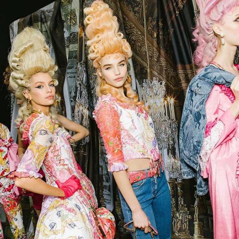 صورة من إنستغرام @moschino