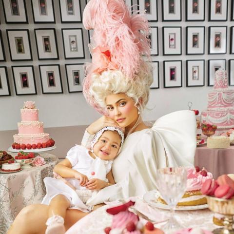 كايلي جينير - صورة من مجلة Harper's Bazaar