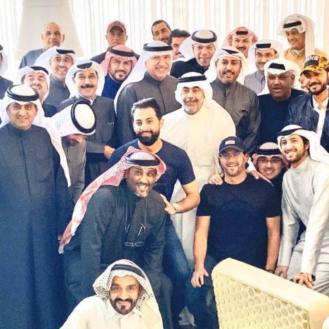 نجوم الغناء ببيت سالم الهندي