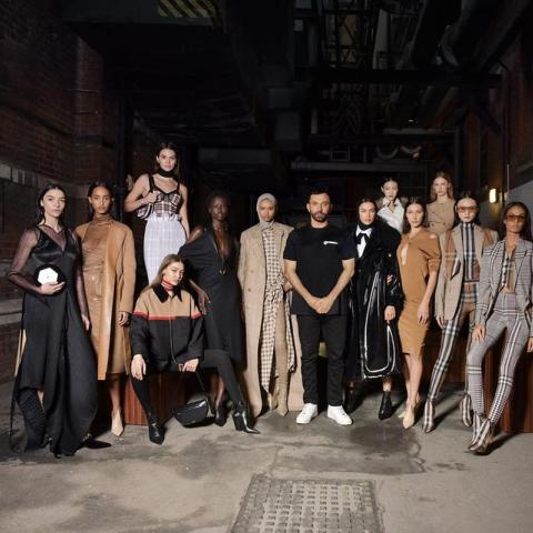 من عرض أزياء Burberry