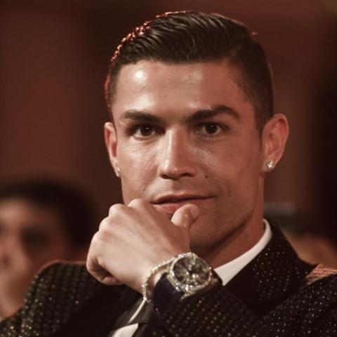 الإمارات تمنح كريستيانو رونالدو الإقامة الذهبية