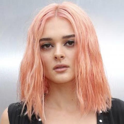 شارلوت لورنس - انستغرام