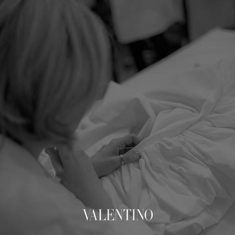 صورة من إنستغرام @maisonvalentino