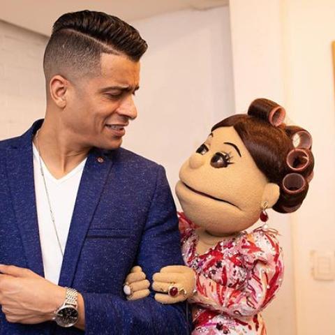 أبلة فاهيتا وحسن شاكوش