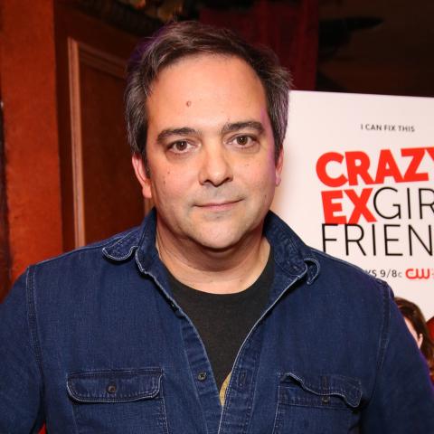 كورونا يودي بحياة Adam Schlesinger