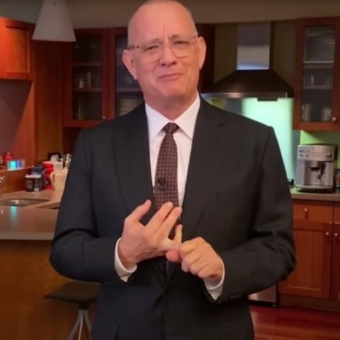 توم هانكس من مطبخه يقدم SNL