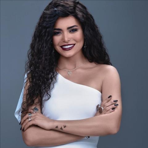 أسماء جلال