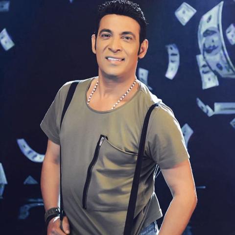 هجوم على سعد الصغير بعد ضربه للخادمة في &quot;خلي بالك من فيفي&quot; - الصورة من حسابه على إنستغرام